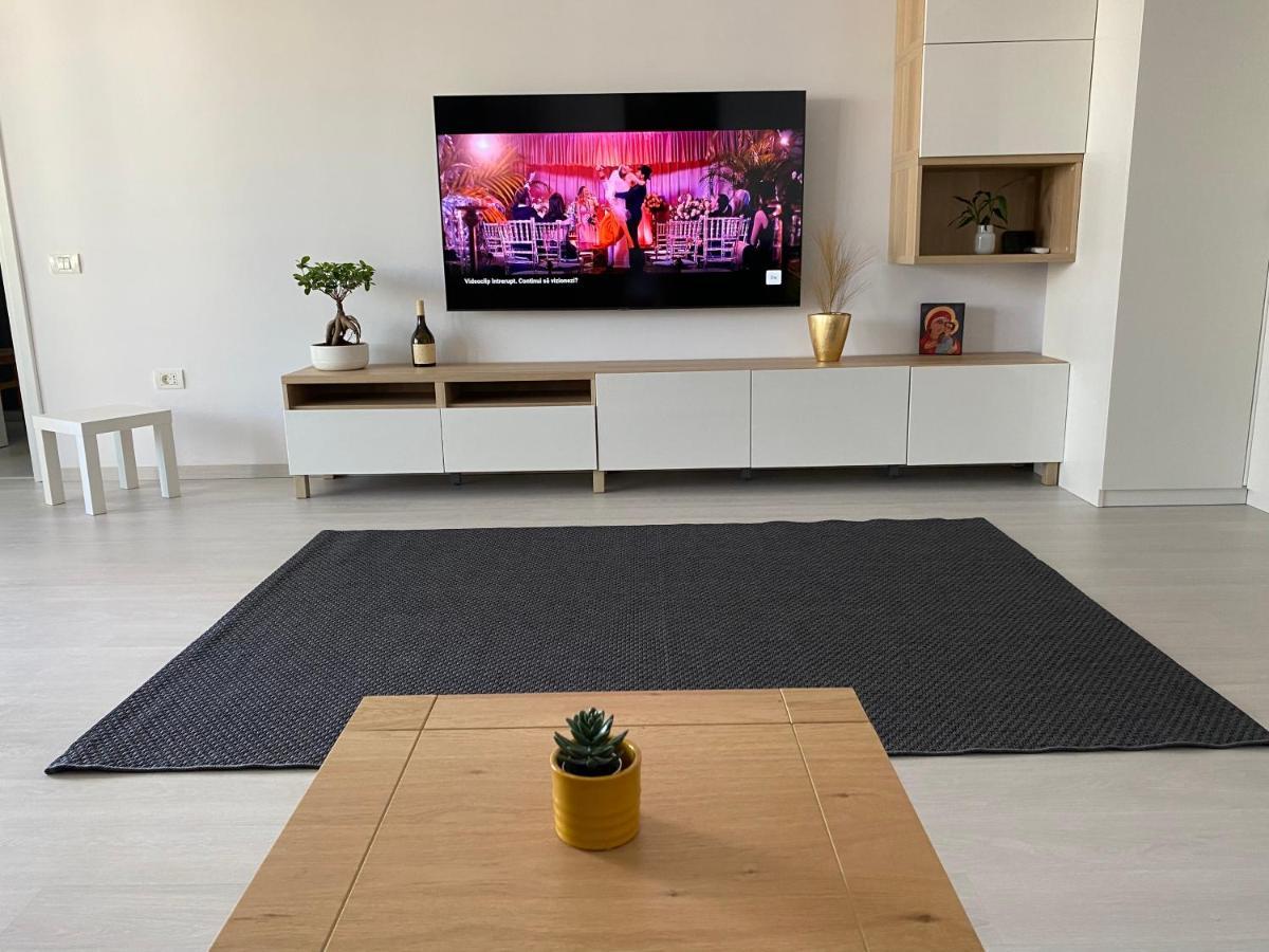 Van Studio Нэводари Экстерьер фото