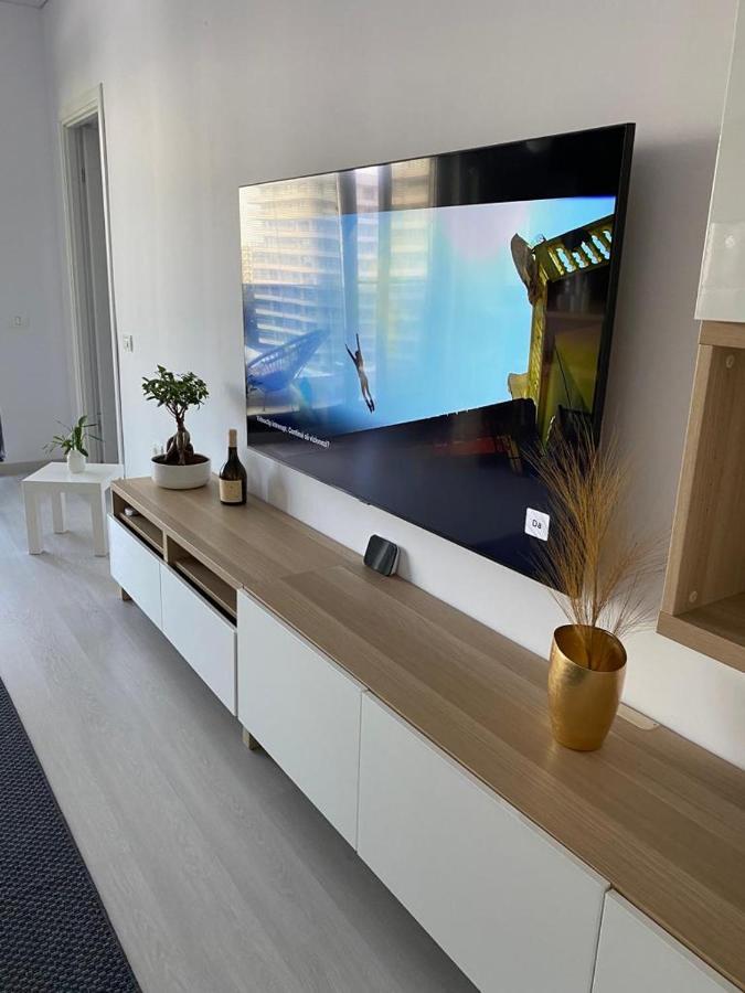 Van Studio Нэводари Экстерьер фото
